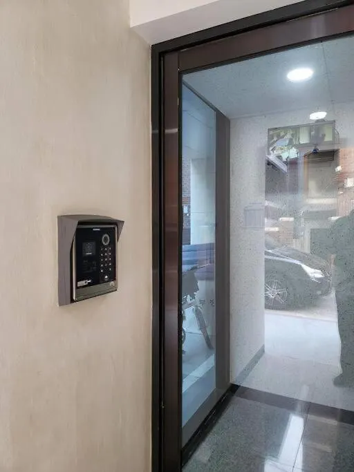 Appartamento A Neat New House With A Walkway 103 Seul